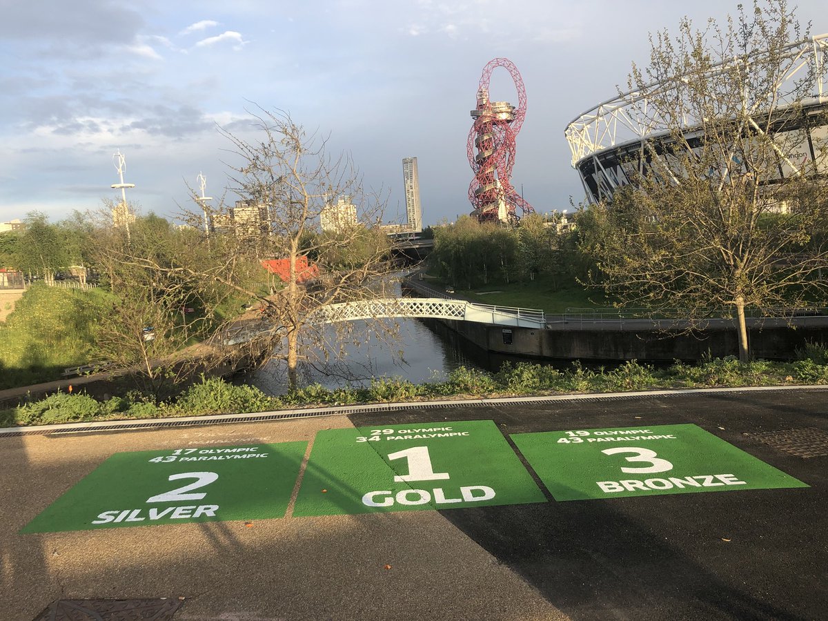 walloyd's tweet photo. Day 123 - #Will365
It is a beautiful evening so why not take a stroll around the @noordinarypark to get some more steps in #Stratford https://t.co/hPsgTwht2Y