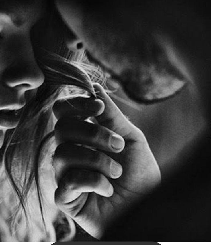 "I smell fear, my little girl. Don't be afraid. I won't hurt you if you are a good girl."
#openrp #rt