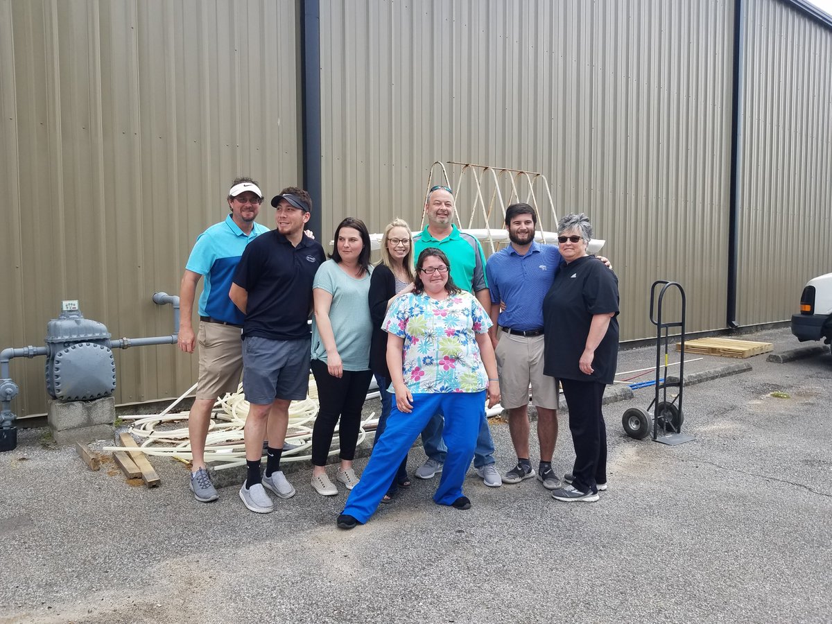 DreamCenter2003's tweet photo. Eddie and all the staff of @BRSupplyInc thank you for being a blessing! You've made Sherry a happy woman! Now she'll have a safer ride to work and school. God bless you! https://t.co/Px2sozAL3W