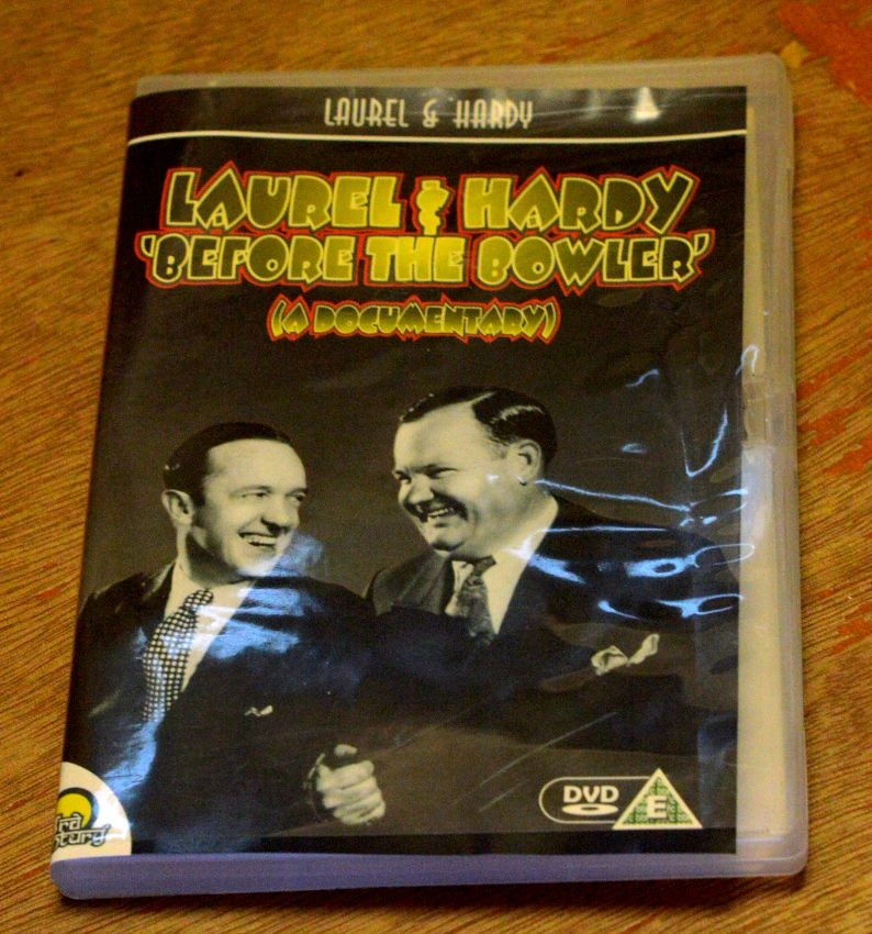 vopiscus_bm's tweet photo. #RetroDVD of the day 5, #BeforeTheBowler. The early life of #StanLaurel, narrated by the curator of the #LaurelandHardy museum in Stan'shome town, #Ulverston, #Cumbria.
Also #OnTheTrailOfTheComedyMine, detailing the early life of both the boys. https://t.co/WgfxAlwURw