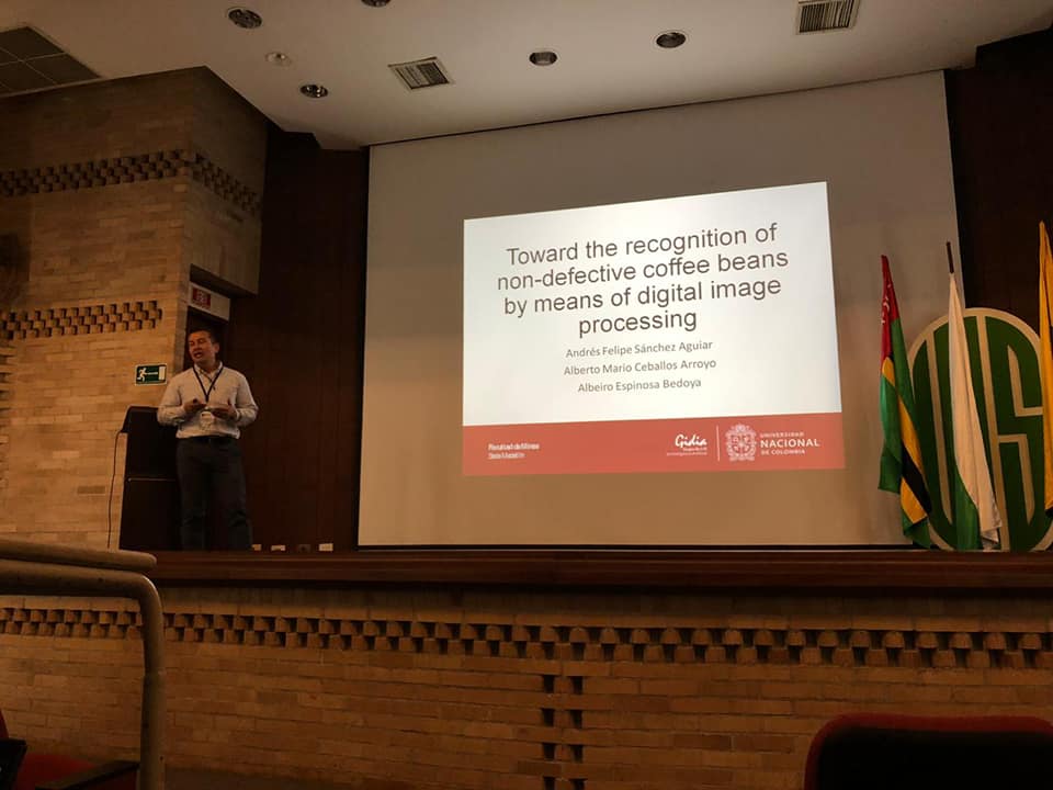 stsiva2019's tweet photo. Simultaneous oral sessions:
1️⃣Computer Vision 3D reconstruction and recognition.
2️⃣Machine learning and Pattern recognition.
#stsiva2019 https://t.co/M5mzMsooxx