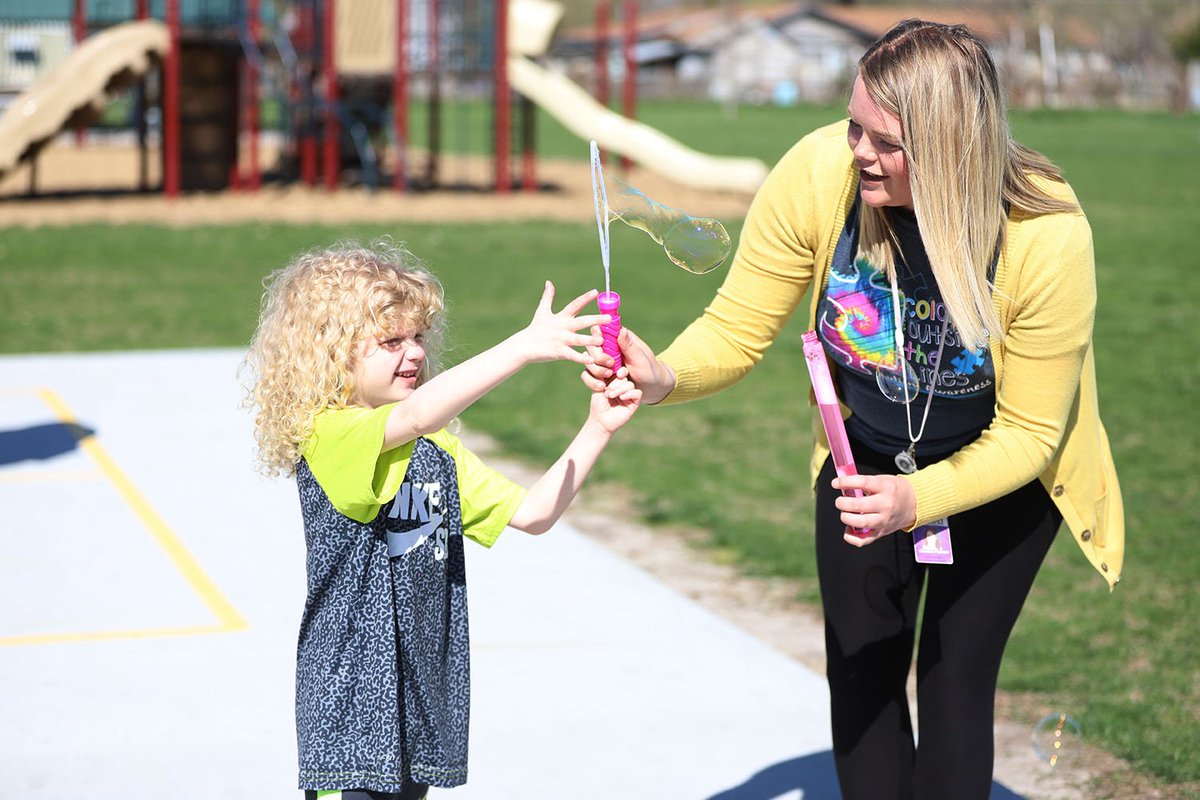 .<a href="/ShoemakerGI/">Shoemaker Elementary</a> has been celebrating #AutismAwareness this April. Blowing Bubbles for Autism was the grand finale celebration to show their commitment to support and help our friends with Autism. Thank you to our friends at First National Bank for providing the bubbles! #BeGrand