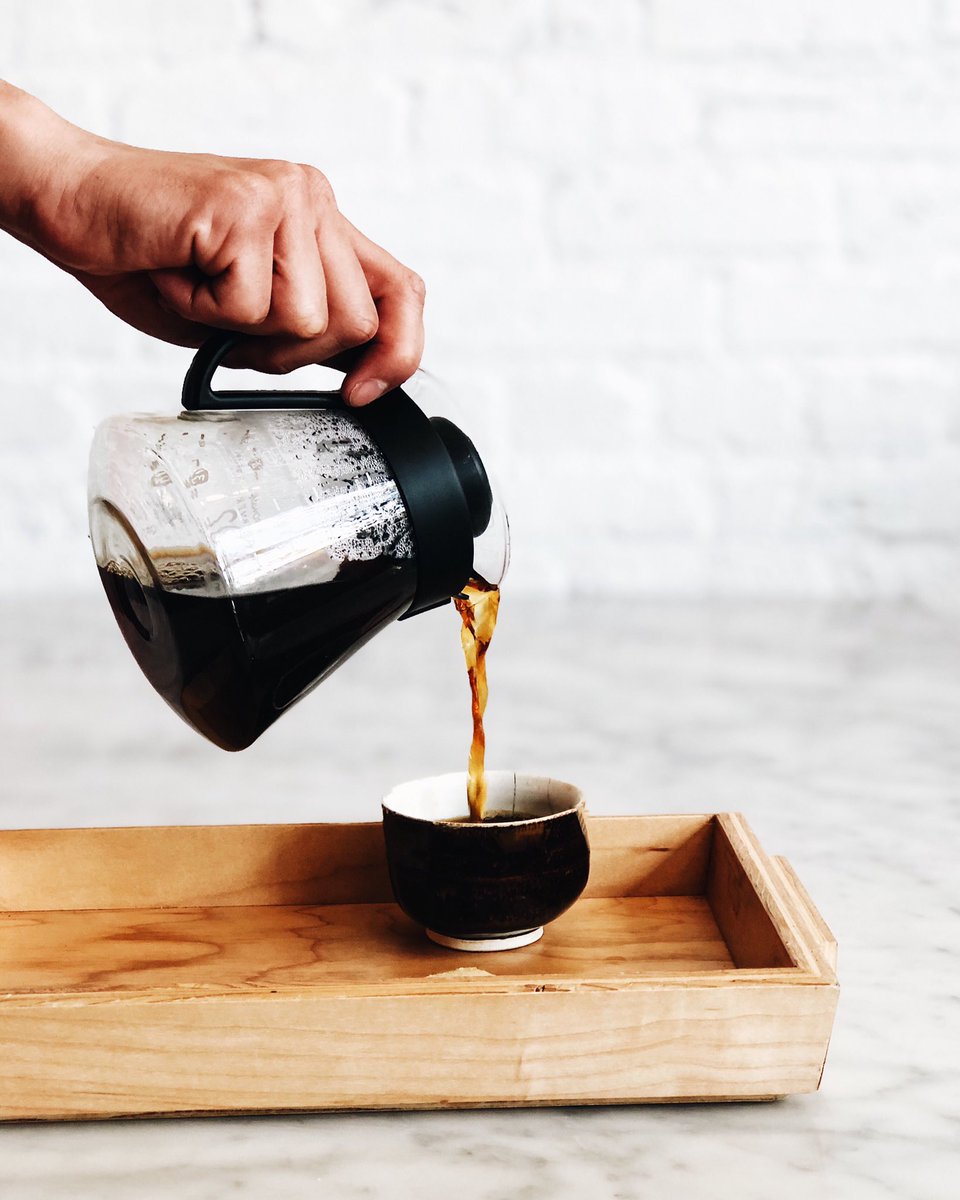 maketto1351's tweet photo. Nothing better than #recluseroastingproject pour over for an afternoon pick-me-up. #yourhome @NoWaveCoffee @HStreetDC https://t.co/mTZUsShf0W