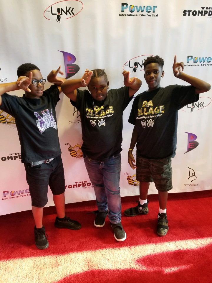 JuniorLamps's tweet image. We had an amazing time @TheStompdown supporting our big brothers @lamplighters850 #LightTeam⚡️ cheering them on to victory! #weLeadTheWay  #OmegaLamplighters #JuniorLamplighters #FutureLamplighters #CrownsOnly👑♎️ #DaVillage