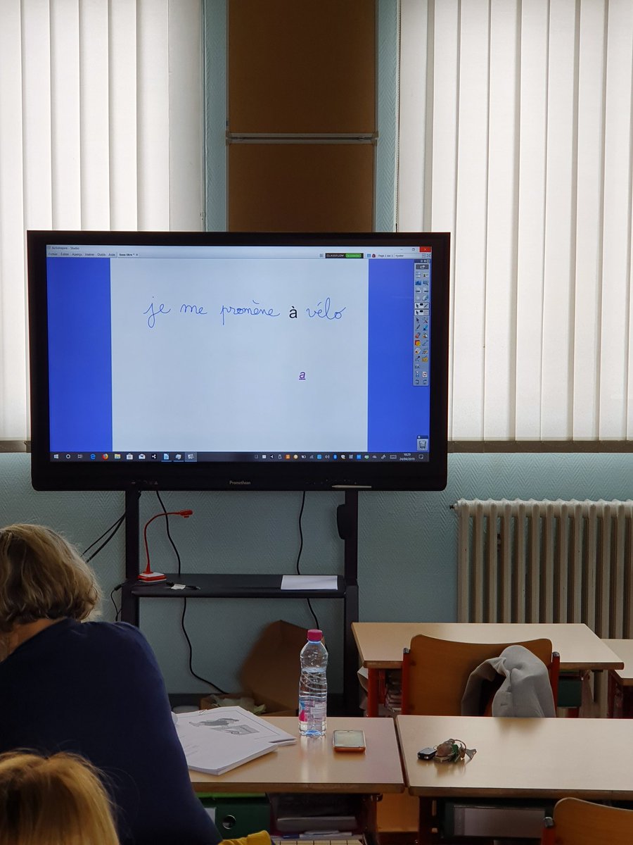EmmanuelViv's tweet photo. @ecraninteractif #ecolenulerique inauguration des #ecrans à l'école de #clairoix #oise #arcba Un partenariat réussi @Adico60 @canope_60 @PrometheanFR Une chance pour les #eleves. Merci aux #elus et aux parents d'élèves pour leur confiance #numeriquepourtous https://t.co/OPyZURAVAA