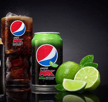 Stupid_Rental's tweet photo. A nova #MaxLima da @pepsi é a milésima tentaiva de introduzir com sucesso limão numa cola. https://t.co/baclzytGMC