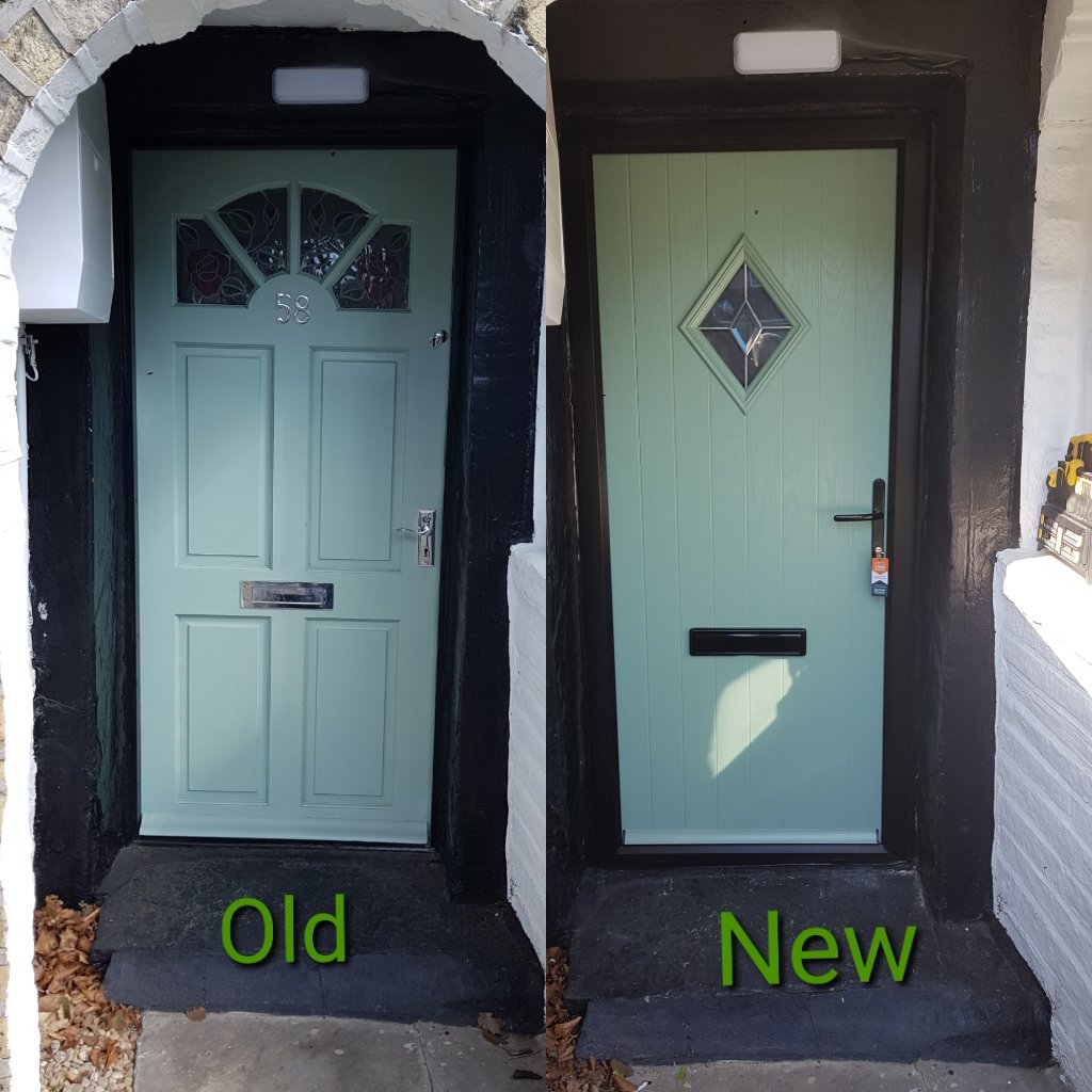 valleyhalifax's tweet photo. Finally had a bit of free time, to show you guys some of the work that we have done. Here we have a stunning chartwell green #composite #door with a #black #frame fitted with a @UltionLock #Secure as standard https://t.co/NWtMQNzVla