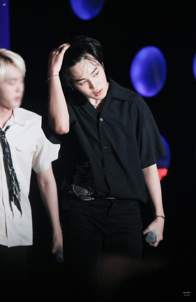 160725 jimin. thank me later 😋

#BBMAsTopSocial BTS <a href="/BTS_twt/">방탄소년단</a>