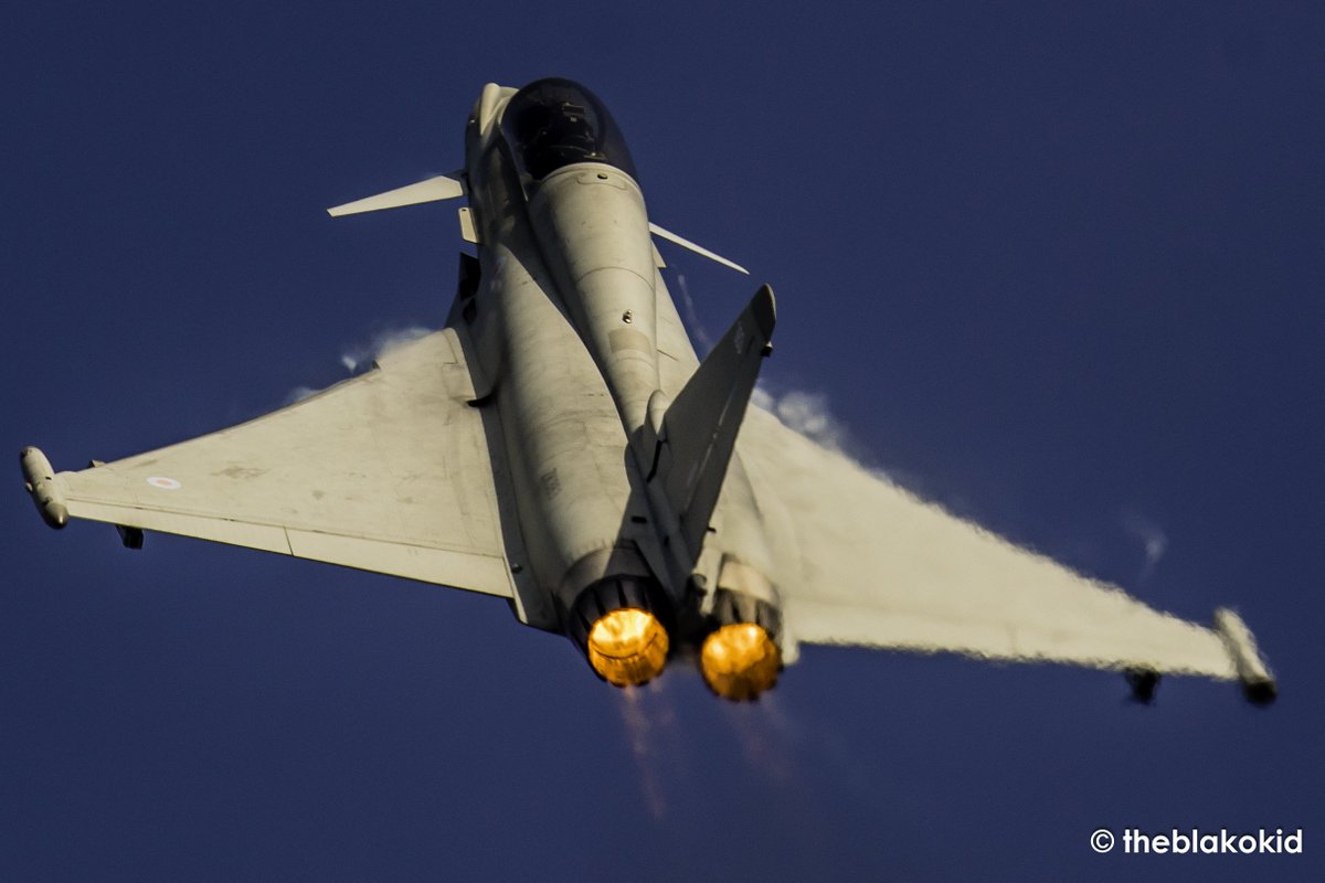 Pulling up for a loop <a href="/TyphoonDisplay/">Typhoon Display Pilot</a> <a href="/RAFConingsby/">RAF Coningsby</a> <a href="/RAFTyphoonTeam/">RAF Typhoon Display Team</a> <a href="/BAESystemsAir/">BAE Systems Air</a> <a href="/eurofighter/">Eurofighter Typhoon</a> <a href="/RoyalAirForce/">Royal Air Force</a>