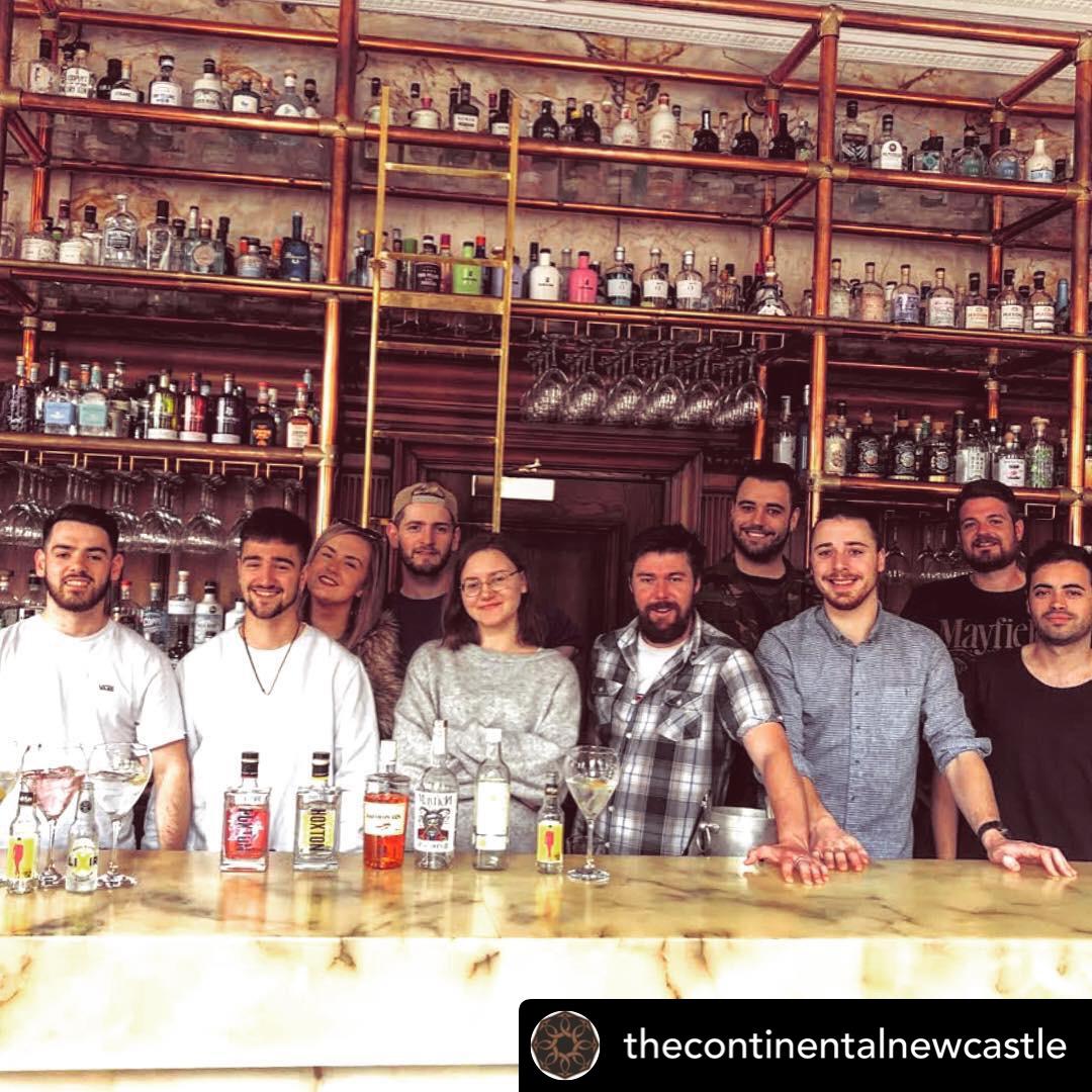 Knowledge is power 😈 There’s nothing more fun than getting to know the talented bartenders and mixologists who serve up our Sussex Hop Gin 🍸 Thanks to the team <a href="/Continental_NCL/">The Continental</a> for having us 🙌

#Gin #Newcastle #ginandtonic #BestOfBritish #barlife #bartender #drinklocal #Pub