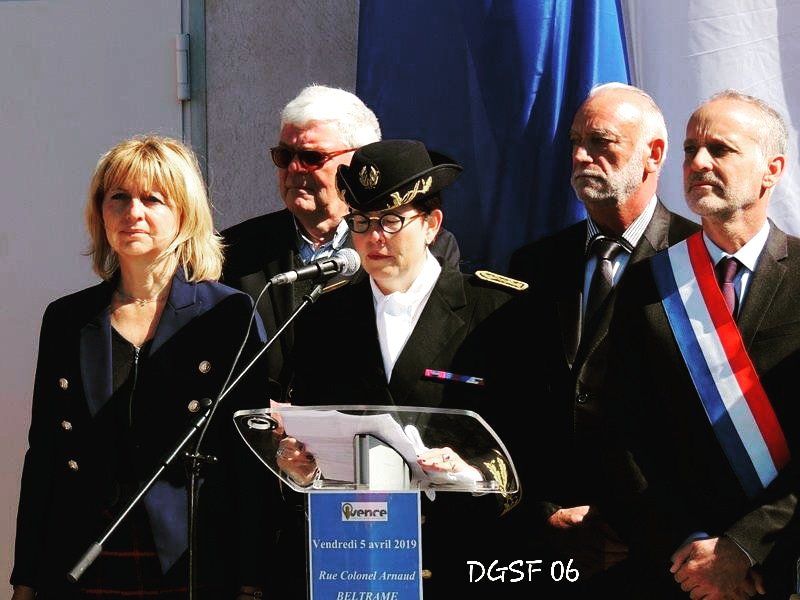 SF_Tourrette's tweet photo. #inauguration #rue #colonel #arnaudbeltrame à @villedevence 28 mars à l'#initiative du #sf Vençois avec #UNP #parachutistes @06_gendarmerie #policemunicipale #maires communes voisines &amp; SF #saintraphaël #histoire  #ancienscombattants #jeunesse @prefet06 @AlpesMaritimes @SF_Siege https://t.co/3beNXiVlzC
