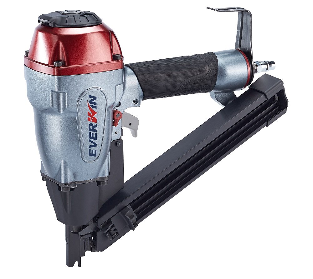 It's here! The NEW <a href="/Everwin/">NGUYEN DANG NHO</a> Pneumatic MCN40 Joist Hanger Nailer is compact, lightweight, and now available! nailgundepot.com/everwin-mcn40-… #nailgun #framingtools #buildingtools #contractors #constructionworker #HomeBuilding #joisthangernailer #metalconnectornailer