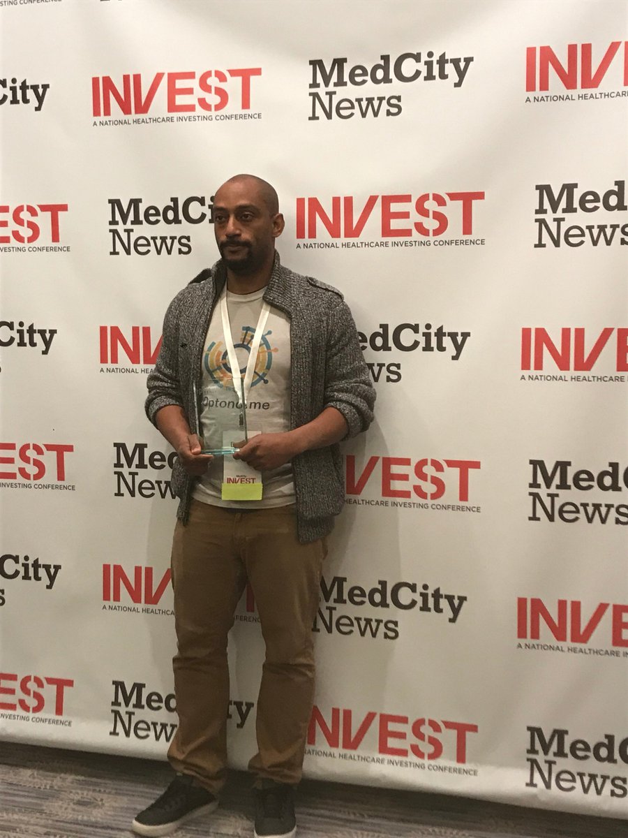 HWildCatters's tweet photo. Health Wildcatters is well represented at MedCity Invest this year! @VasoGnosis #MycoDART, @optonome and #StingrayTherapeutics were all selected to pitch this year. Congratulations to Optonome on taking home the prize for the Health Services track. #mcinvest #pitchperfect https://t.co/XeB1w41jMl