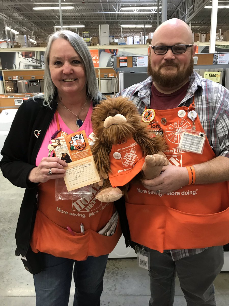 Absolutely amazing!   Our D30 associate Beth Olson  jumped up to the #1 spot in the Region!   Congratulations!