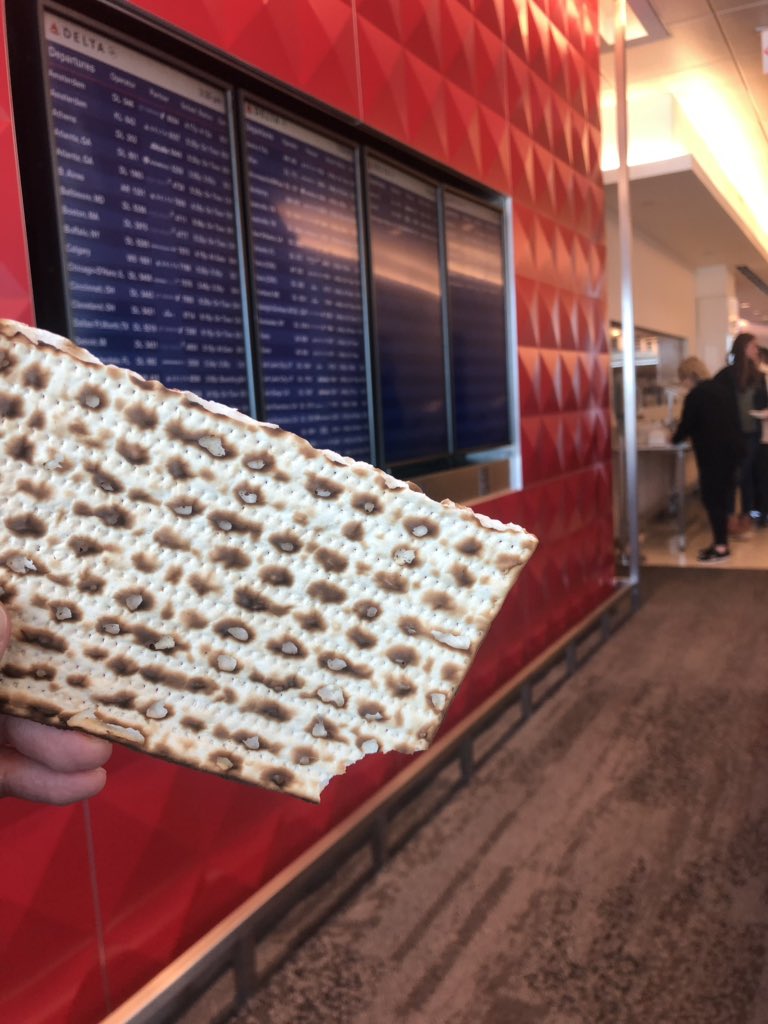 Lewko's tweet image. Thank you @Delta for having Matzah in the @JFKairport lounge. Happy #Passover !#jewish
