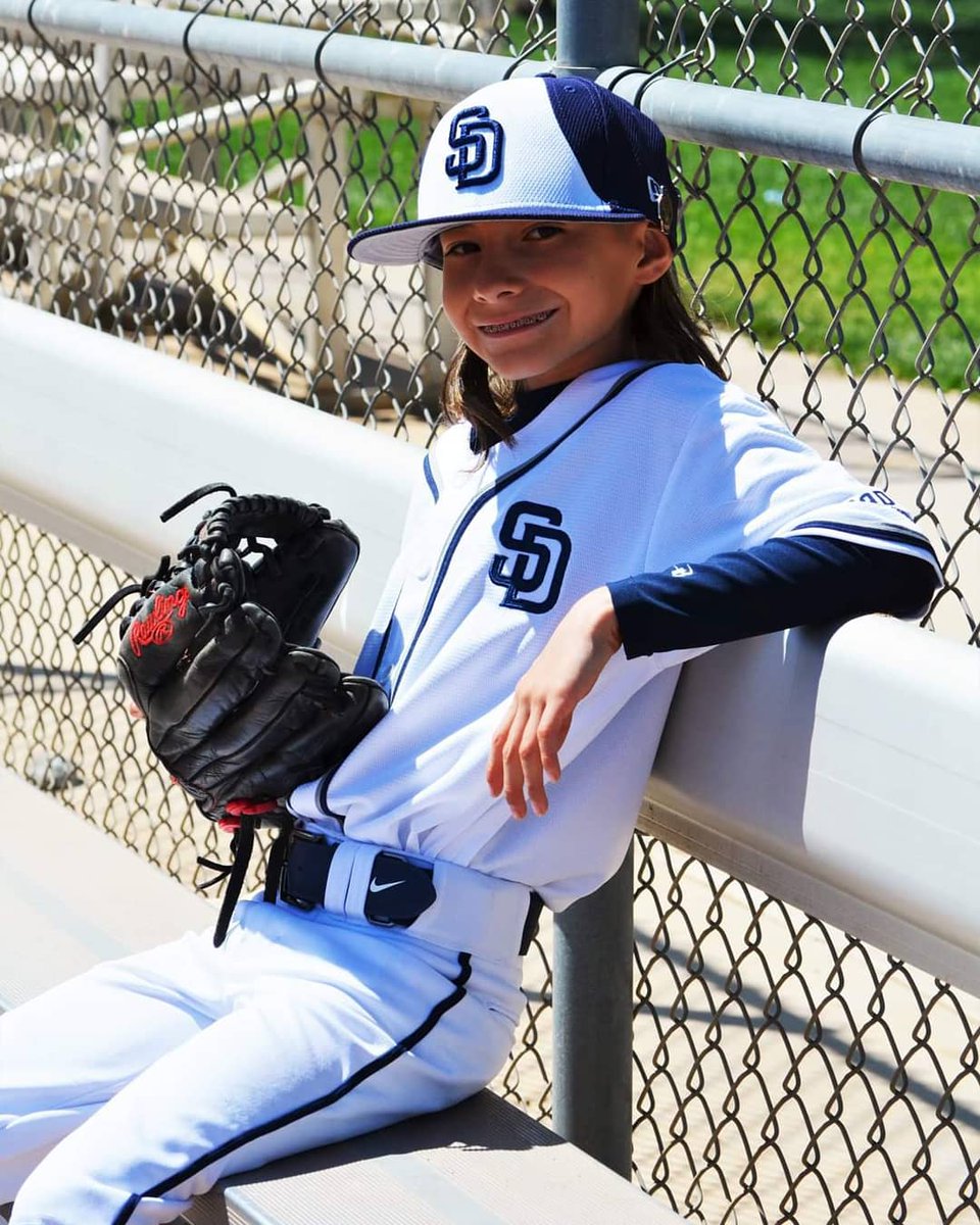 corbs11baller's tweet photo. I Loves my @Padres Photoshoot, can't wait to see them @PetcoPark .
Got to see them in Arizona @MLBSpring
#sandiego #sandiegopadres #sdpadres #padresfan #SanDiegoPadresFan #mlb #mlbgoal #leftybaseballplayer #leftypitcher #leftyfirstbaseman #customjersey https://t.co/n2DLyfl6y7