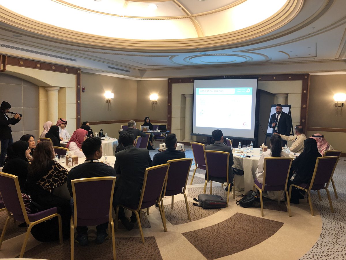 Aseeri_MA's tweet photo. ورشة عمل متميزة عن role of smart pump in patient safety قدمت في اليوم الرابع والأخير بمؤتمر سلامة المرضى التاسع الذي تنظمة الشؤون الصحية بوزارة الحرس الوطني بفندق الرتز كارلتون بمدينة جدة.  #PSF9JED #مؤتمر_سلامة_المرضى_التاسع https://t.co/0ZFiL0nKfo