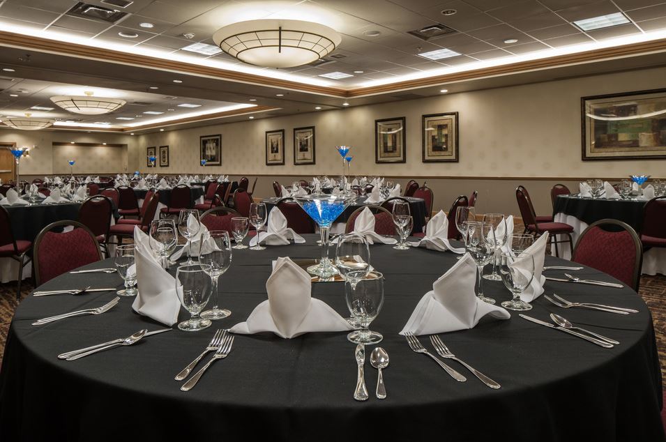 ESCCLasVegas's tweet photo. Host your next banquet in Las Vegas! We have over 11,000 square feet of event space to craft your next event. Contact our Sales Liaison to get a special offer >> https://t.co/IX4WvhslxG https://t.co/kQyCxli4zW