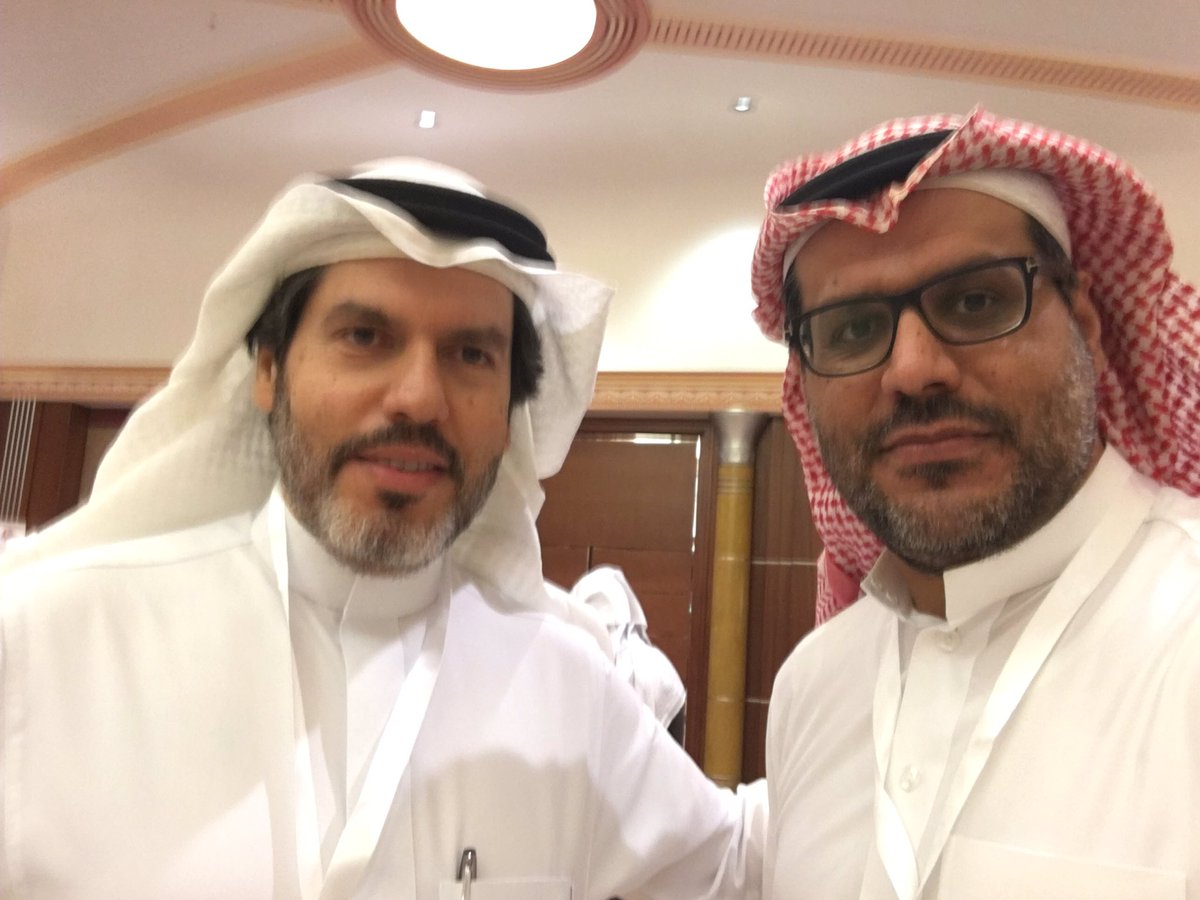 Rph_BinObaid's tweet photo. مشاركة فعالة من مدير شركة سدير فارما الدكتور ياسر العبيداء @yaserob خلال ورشة العمل الخاصة بتأثير نقص أدوية الأورام على المرضى في #مؤتمر_سلامة_المرضى_التاسع 
الدكتور ياسر طرح الحلول التي يقدمها المصنع للمشاركة في تفادي النقص. https://t.co/qYZAgl16At