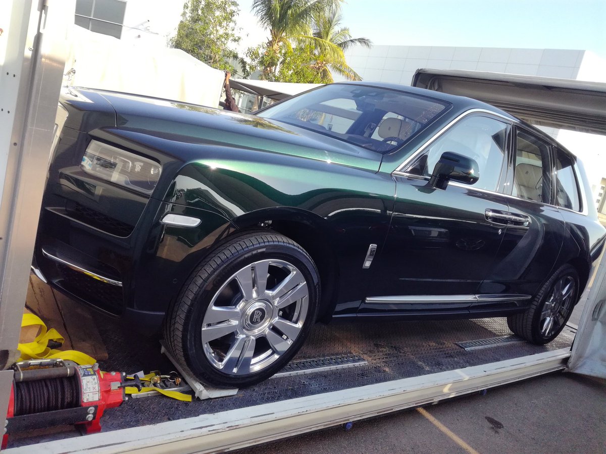 The1Logistics's tweet photo. Rolls Royce Cullinan 
.
.
Contact us on:
🕊: @The1Logistics 
📱: +966 (549) 888 521
📧 info@The1Logistics.com
🇸🇦🇸🇦🇸🇦🇸🇦
 #rollsroyce #rolls #rollsroycecullinan #Cullinan #رولزرويس #rollsandbentley #rollsroycegang #rollsroycecars #rollsroyce_fan #rolls_royce #rollsroyceworld https://t.co/x9SAQBfyfY