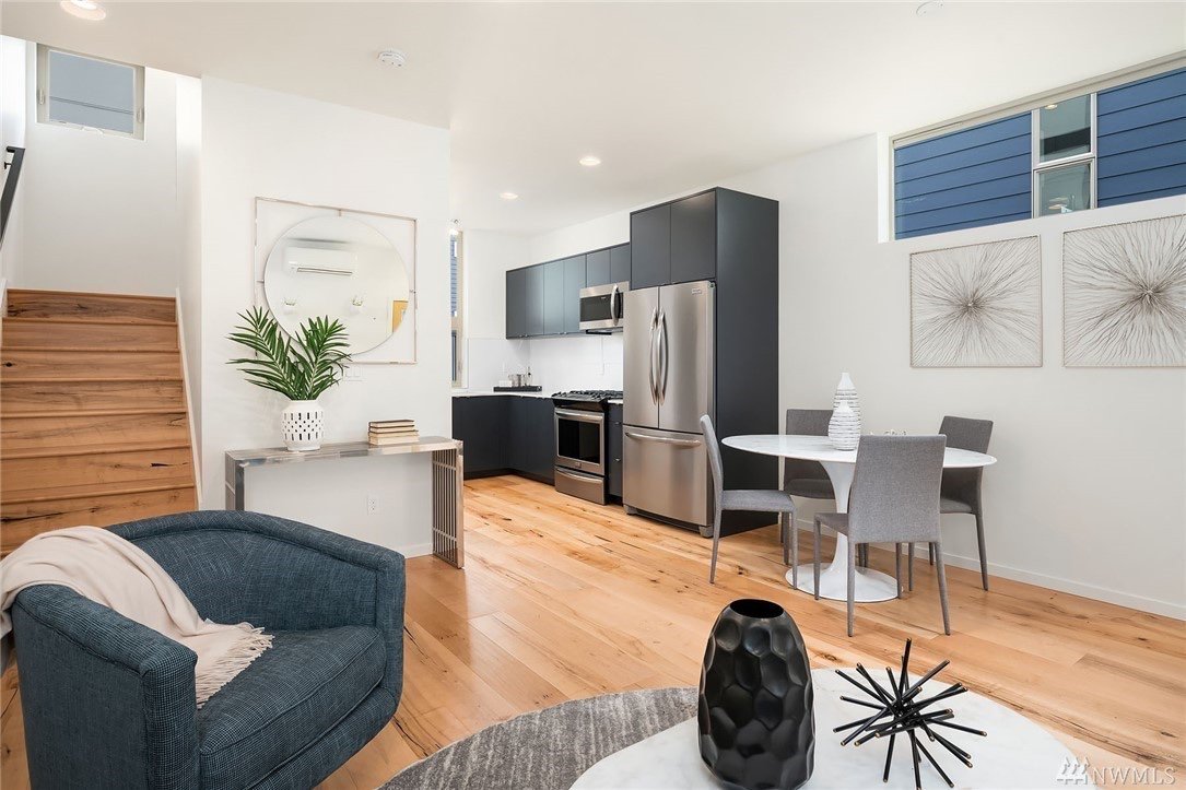 SqPegDev's tweet photo. Check out our Evanston project in Fremont! Just listed!
https://t.co/Vzbell79ak
#seattlebuilders #newconstruction https://t.co/Iz8tDrTX6r