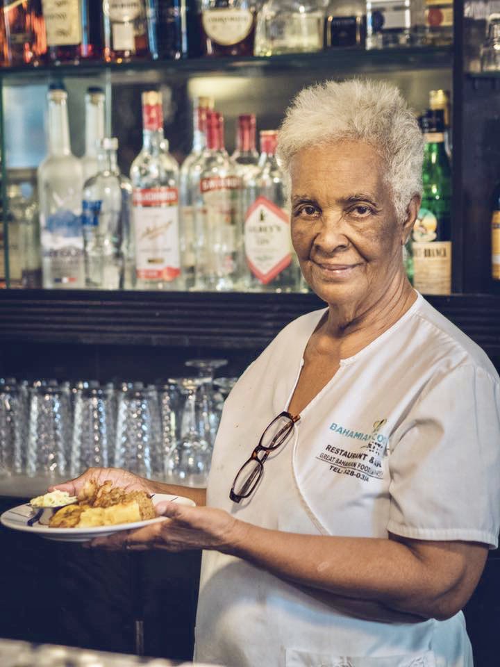 Blessed are those who know Ms. Mena Wallace, lucky are those who have tried her food! 💛Do you have a favorite dish on Bahamian Cookin's menu?