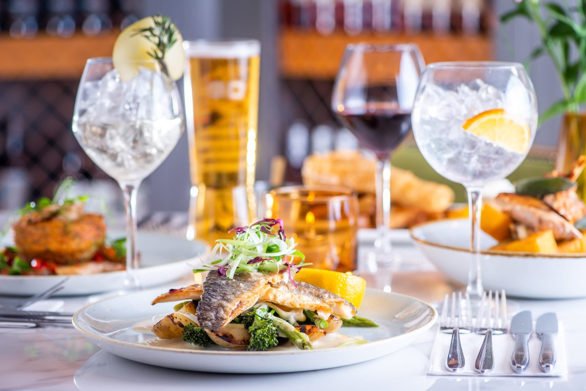 Gather the troops to celebrate everyone's hero - Dad! Treat him to a meal he'll never forget (and you won't have to do the washing up!)