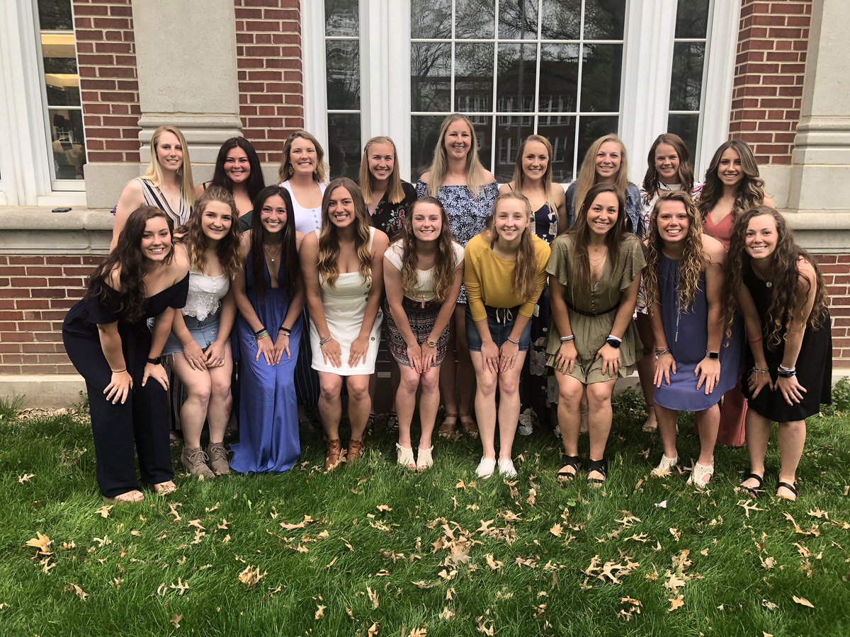 Truman Softball tweet media