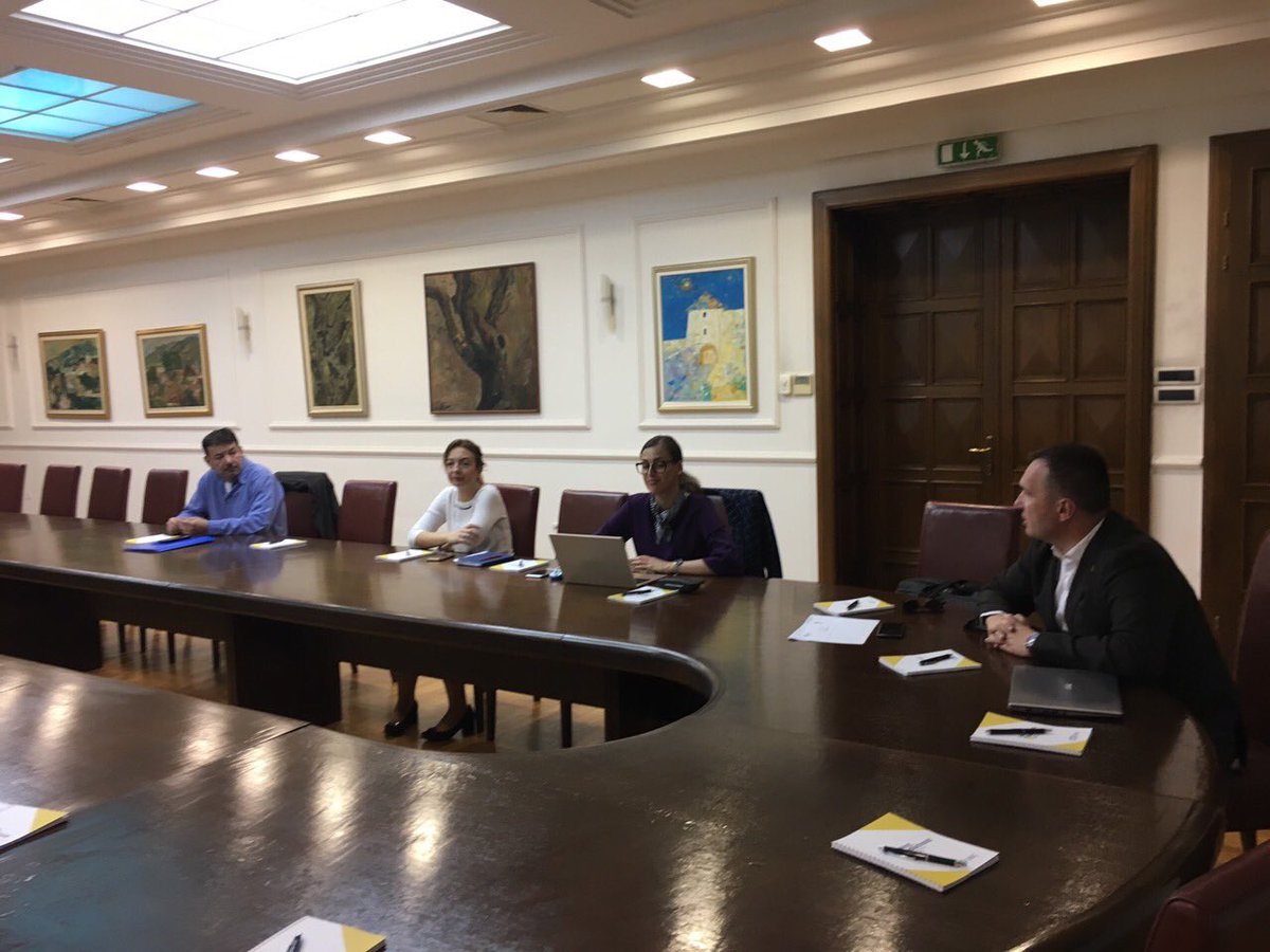 OKCBanjaLuka's tweet photo. Lokalna dijaloska platforma Banja Luka @DijalogBiH . Planove djelovanja prave predstavnici Grada, predstavnici @osrsinfo ,Genesisa, Centra za socijalni rad RS. https://t.co/yEBUKafx0A