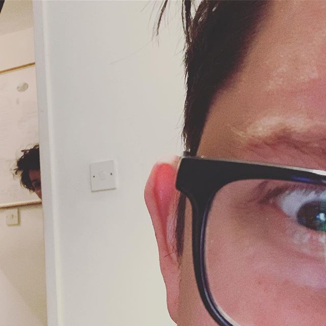 PeteCoomber's tweet photo. Ever get the feeling you’re being watched?! https://t.co/hRjNUxWWxN https://t.co/NUCDiyYisX