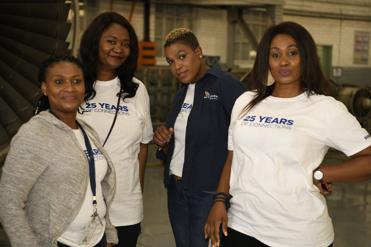 MHI_RJ's tweet photo. (2/3) The mood was very festive today as @flySAExpress celebrated their 25th anniversary. The scene was set alight by an incredible performance by @AmandaBlackSA ! #25YearsOfConnections https://t.co/diYtlmhDhO