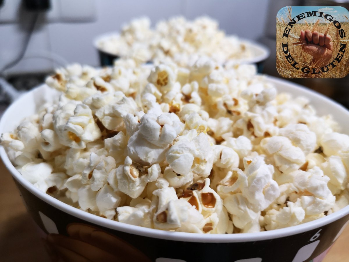 Enemigogluten's tweet photo. ¿Sabias qué las #palomitas de bolsa tienen #aceitedepalma?
Puedes hacer en tu casa las #palomitascaseras con un toque especial de #aceitedecoco que además de darle sabor, suavidad y esponjosidad nos ayuda a no manchar la olla.
https://t.co/aoVGWeCWJg https://t.co/yDkmToViwA