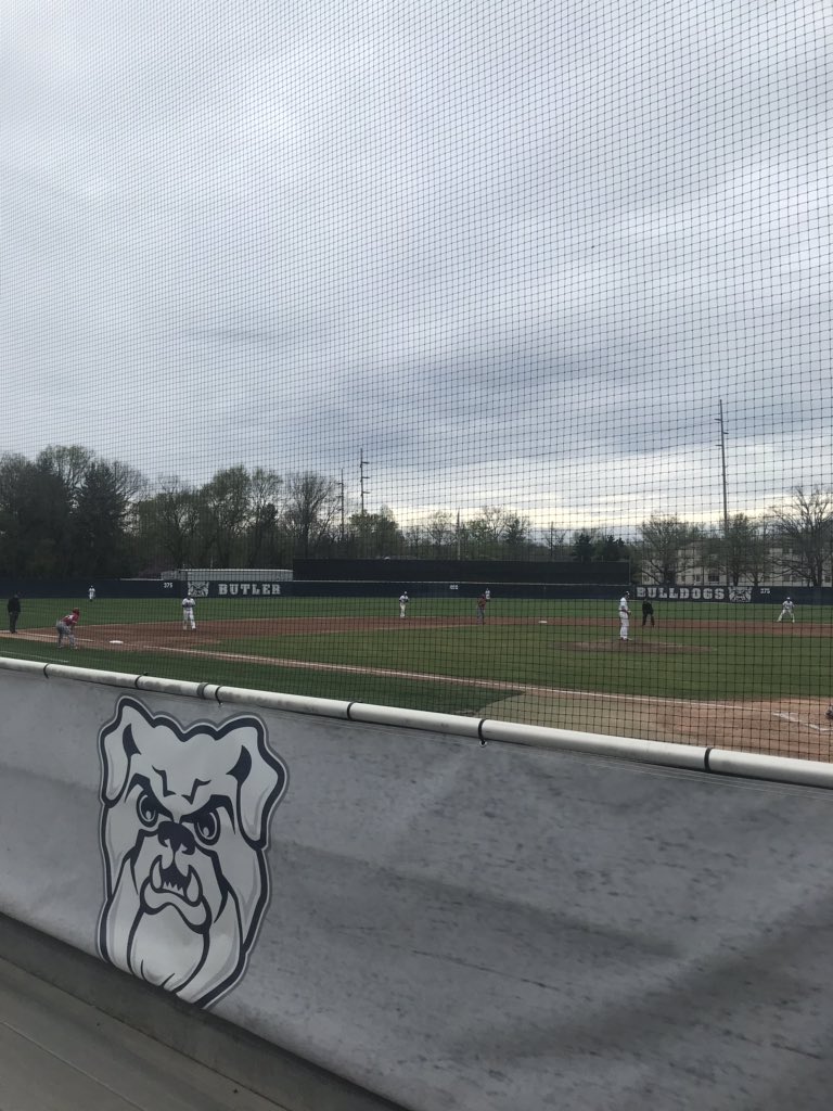 BUtiful day for Butler Baseball in the 2nd inning. #godawgs #jr213