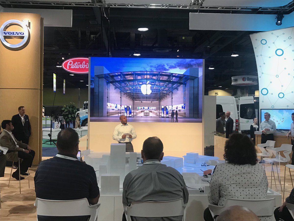 SMZGallagher's tweet image. On the ⁦@ACTExpo⁩ show floor where ⁦@VolvoTrucks⁩ is sharing their vision for the future of sustainable transport solutions. #ConnectingtheBiggerPicture #electrictrucks #connectedtech #customerservice