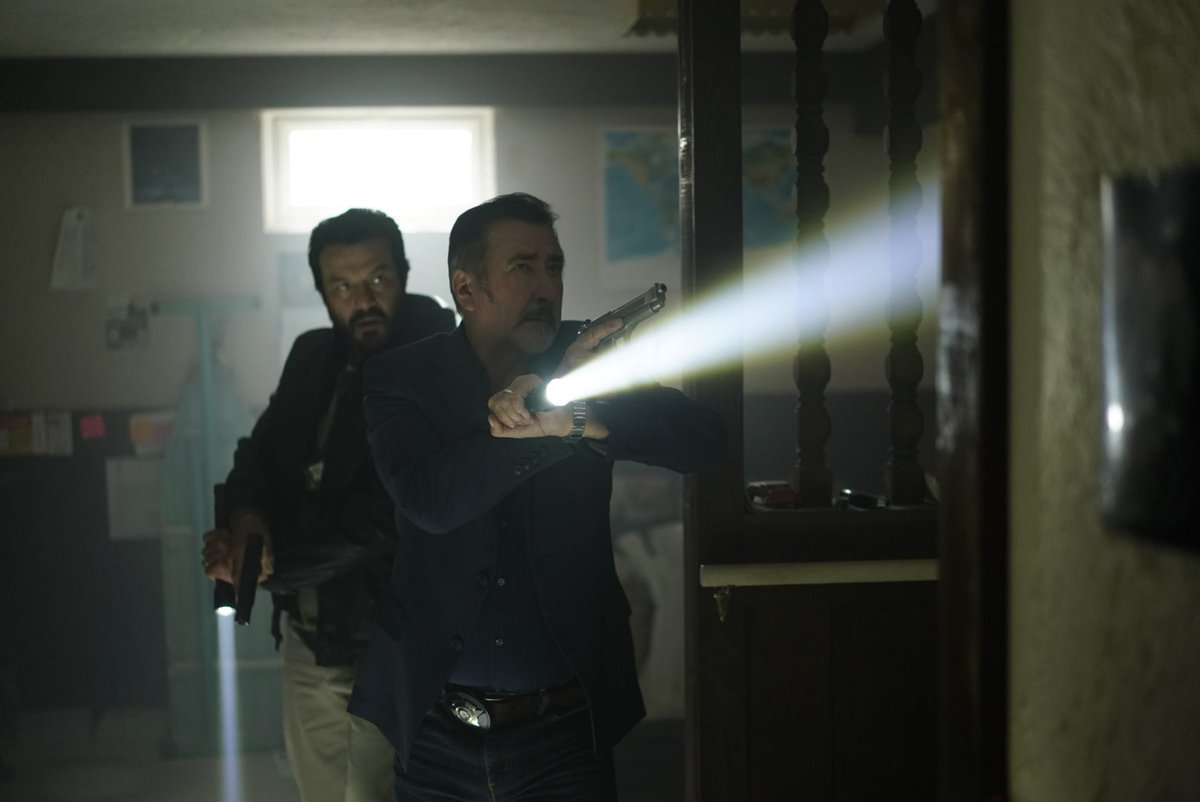 Stills from shooting "Last Straw" in Chicago. 
A brilliant experience! And a big thank you to Lance Catania. Pics say it all!