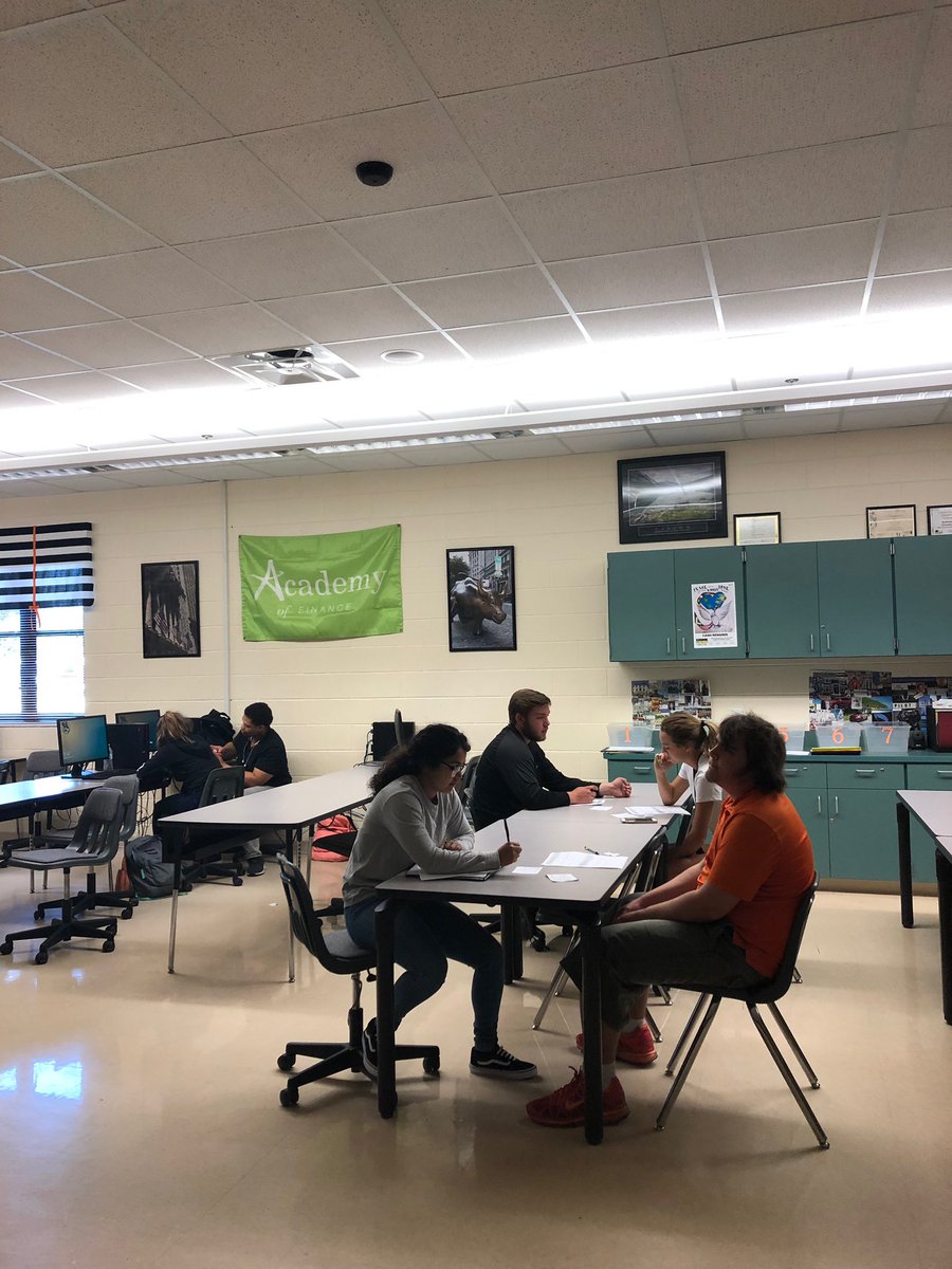 Great job this week, Financial Operations, on your real relationship speed dating exercise! 
#futurefinances