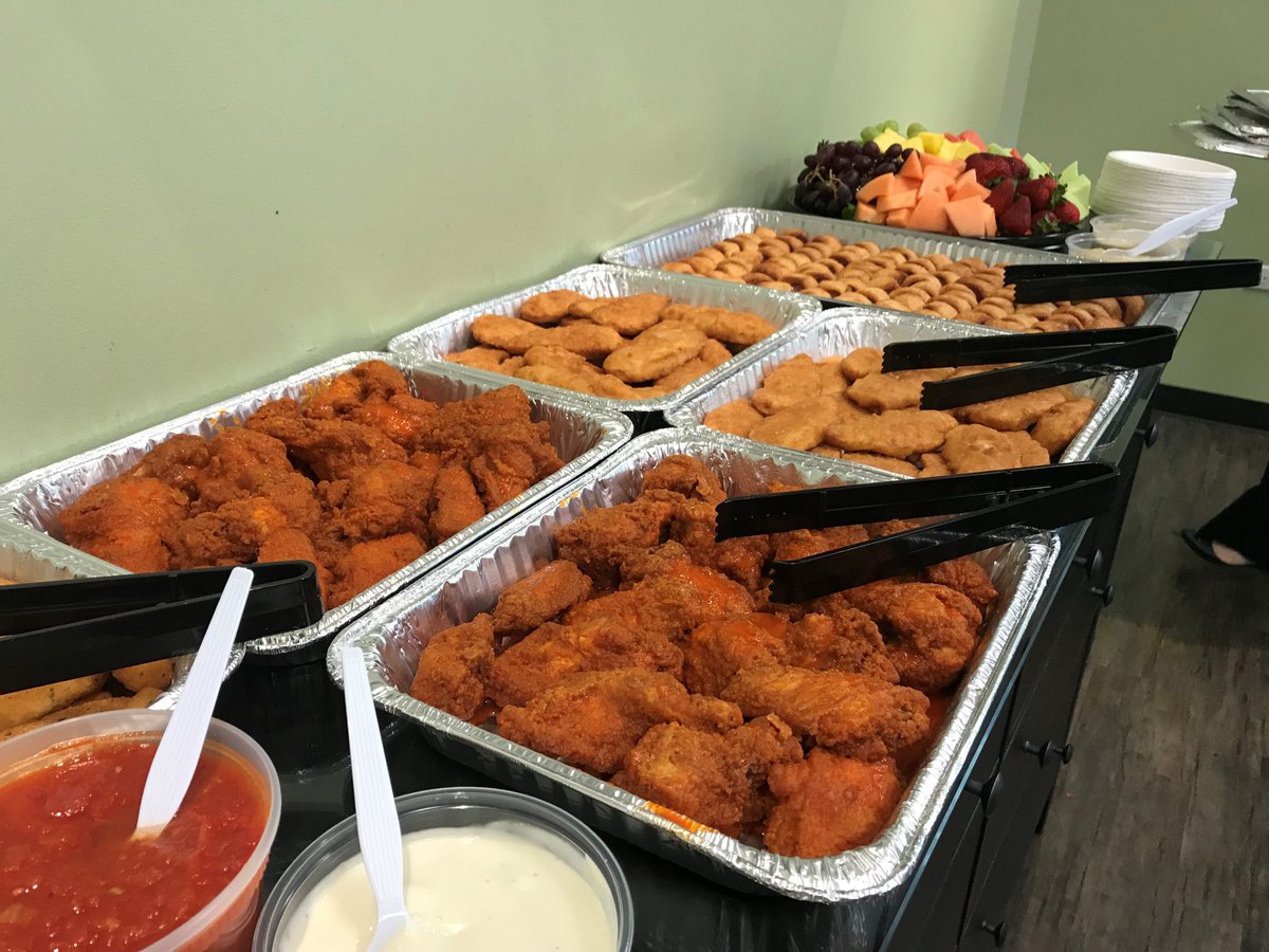 lanassociates's tweet photo. Today we celebrate #NationalAdministrativeProfessionalsDay and #ArchWeek2019 with a tasty lunch! Thank you for all that you do! https://t.co/G9H11vHPjb