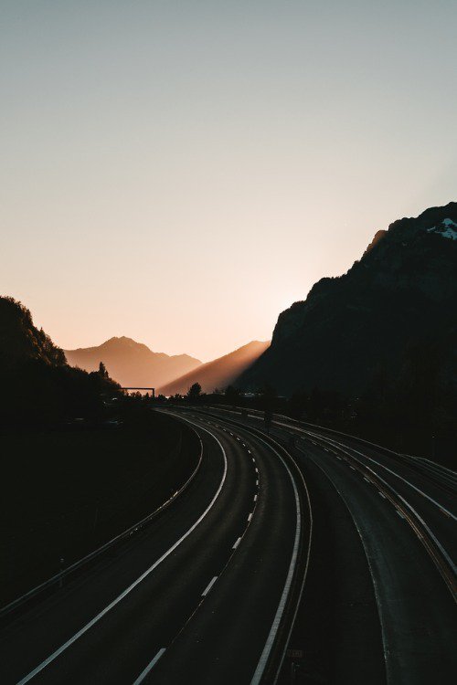 AppWonderwall's tweet photo. Photo of the day: Road trip | by Claudio Schwarz https://t.co/tNMr2vPBhP https://t.co/le66sjh58s