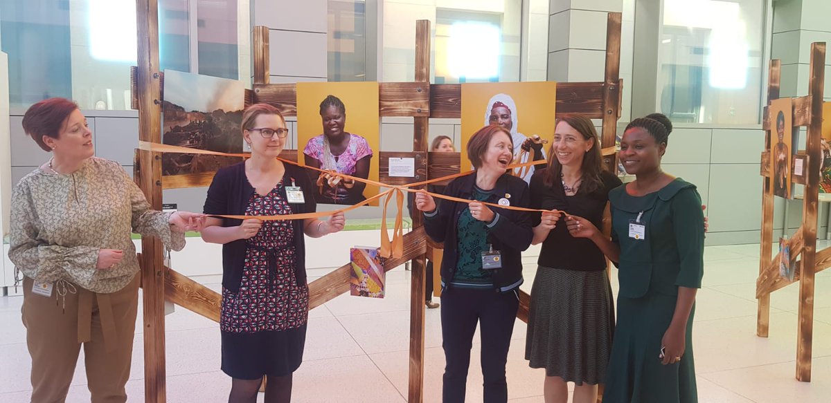 wateraidnl's tweet photo. Thanks to all who attended the opening of the Golden Line photo exhibition today at #OECDminerals in Paris! For more info on the Golden Line: https://t.co/pcuDUc9L8M @Solidaridadnetw @NLWomensrights @OECD_BizFin #womenandmining https://t.co/o3qsQtUdMA
