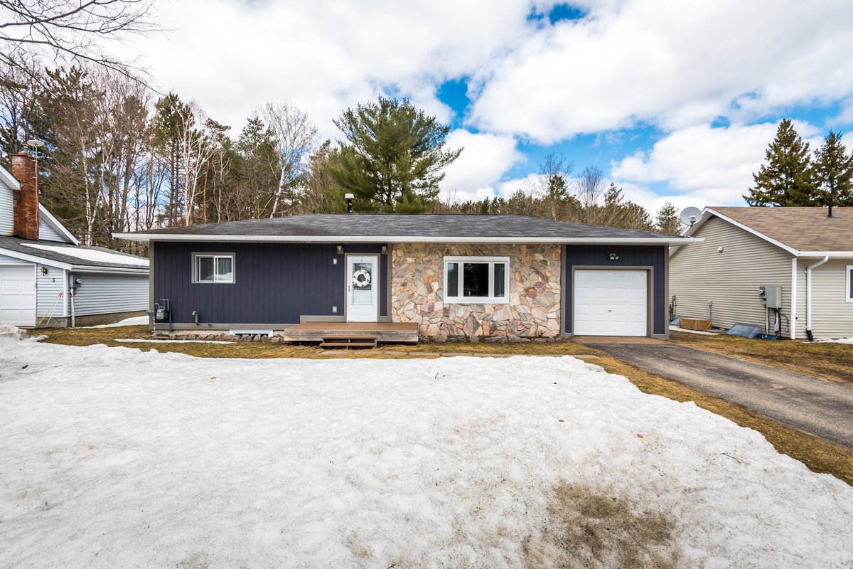 Sold! 
9 Joseph Street, Bracebridge, ON