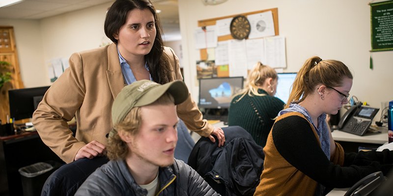 uvmvermont's tweet photo. By helping Vermont consumers, #UVM students in the Consumer Assistance Program @UVMCALS gain advocacy experience: https://t.co/DAck68osts https://t.co/RkvUDiVOs2