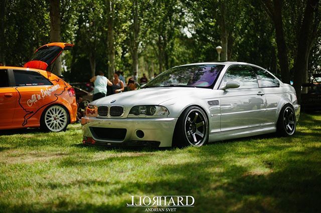 RollHard tweet media