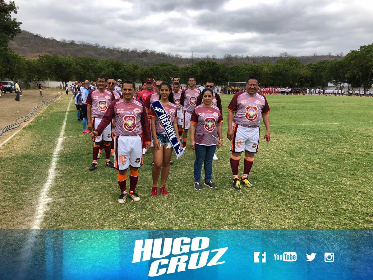 HugoCruzAndrad's tweet photo. El Ing. Hugo Cruz Andrade continúa apoyando al deporte en nuestra provincia, en esta ocasión; “El Caballero del Deporte” como ya se le reconoce al primer personero municipal carmense.

📲 https://t.co/uLoNvM0AIc https://t.co/JWbP6L9Pf2