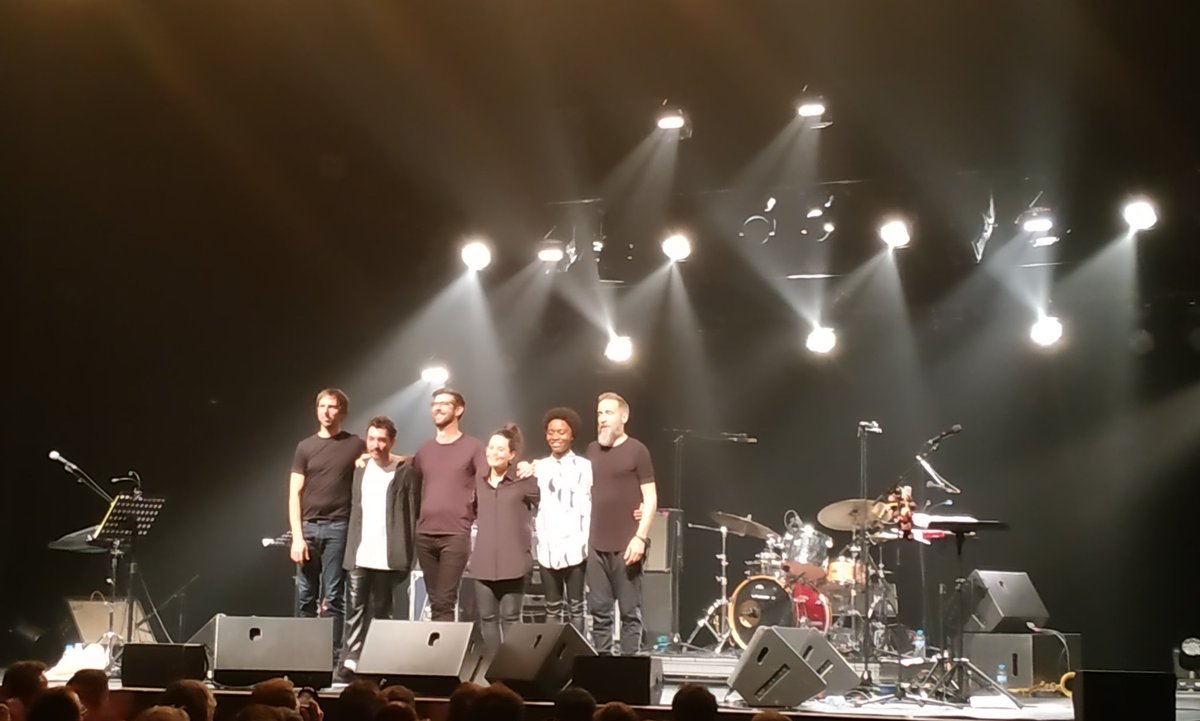 CarelleAlex's tweet photo. 🎼🎵🎶 At Last... #BrightShadows le dernier album de @AnnePaceo en concert au @PannonicaNantes avec @chpanzani @TonyPaeleman @_AnnShirley Florent Matéo et Mathis Pascaud. Un concert d'une chaleur humaine à faire oublier "ce ciel de Nantes..." et un album @LaborieJazz @JazzSLP 🎙️ https://t.co/dp2JYIz3ej