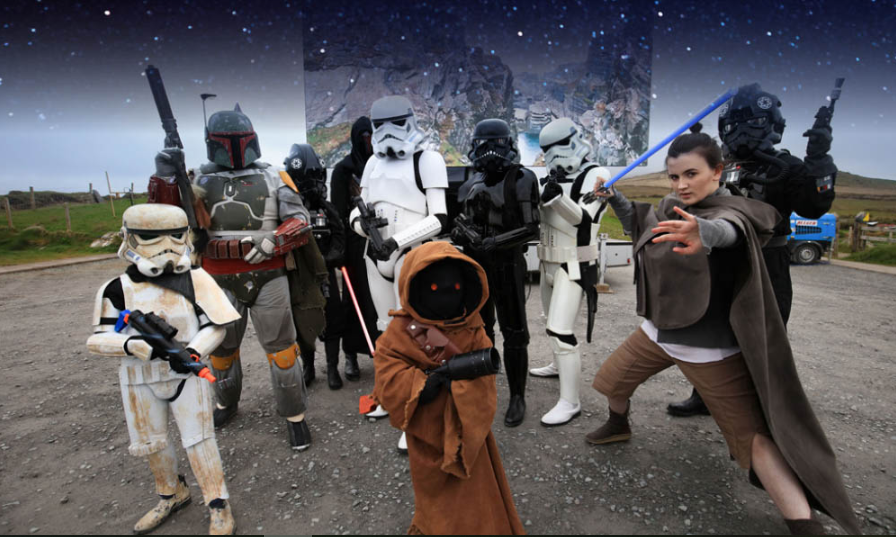 AhchtoWay's tweet photo. Fireworks, drive in Movies and #StarWars inspired Tours ππ Book your place for #MayTheFourthBeWithYou celebrations today! #MalinHead #Donegal #Ireland #AhchToWay #AhchTo #TheLastJedi #WildAtlanticWay
https://t.co/mq2thbalRD https://t.co/bfw9VZ5d8c