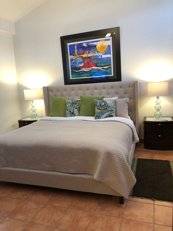 HolidayRoot's tweet image. A beautiful #VacationVilla, 10 minutes from the #Beach. A perfect place for quiet and relaxing #Vacation or for an adventurous trip you are looking for. 
#HolidayRoot #Caribbean #PuertoRico #RioGrande #RioMar #2Bedrooms #5Sleeps
Inquire Today &amp;amp; Book!😊 
holidayroot.com/accommodation/…