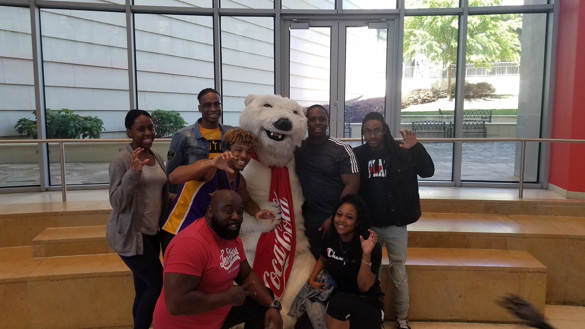 GrigsbyThe's tweet photo. Special thanks to Christin Passerelli and @CassandraBrack7 for all your helping in making the college tour a reality for our students. The seeds have been planted. 
#TFNPride
#Brother2Brother
#TeamPhenomenal https://t.co/z27GiwMVUD