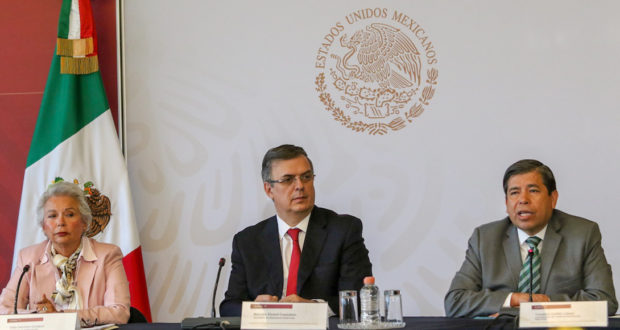 InformaMigrante's tweet photo. Refrenda Gobierno de México política migratoria, de brindar ayuda humanitaria https://t.co/JRJCh8K7GK https://t.co/fB5PFwlzqc