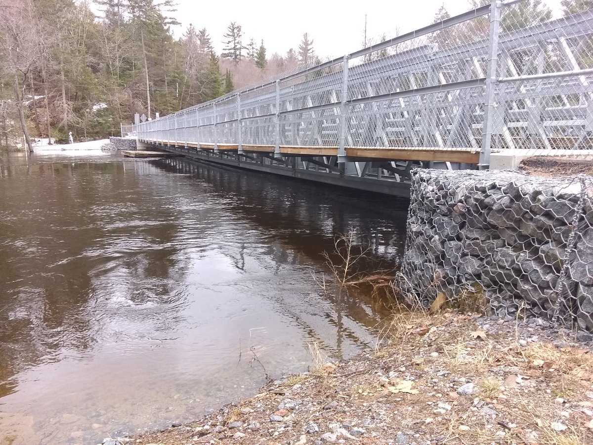 Muskoka411's tweet photo. Stephenson Road 1 East 
#MuskokaFlood https://t.co/JnnncKdvhy