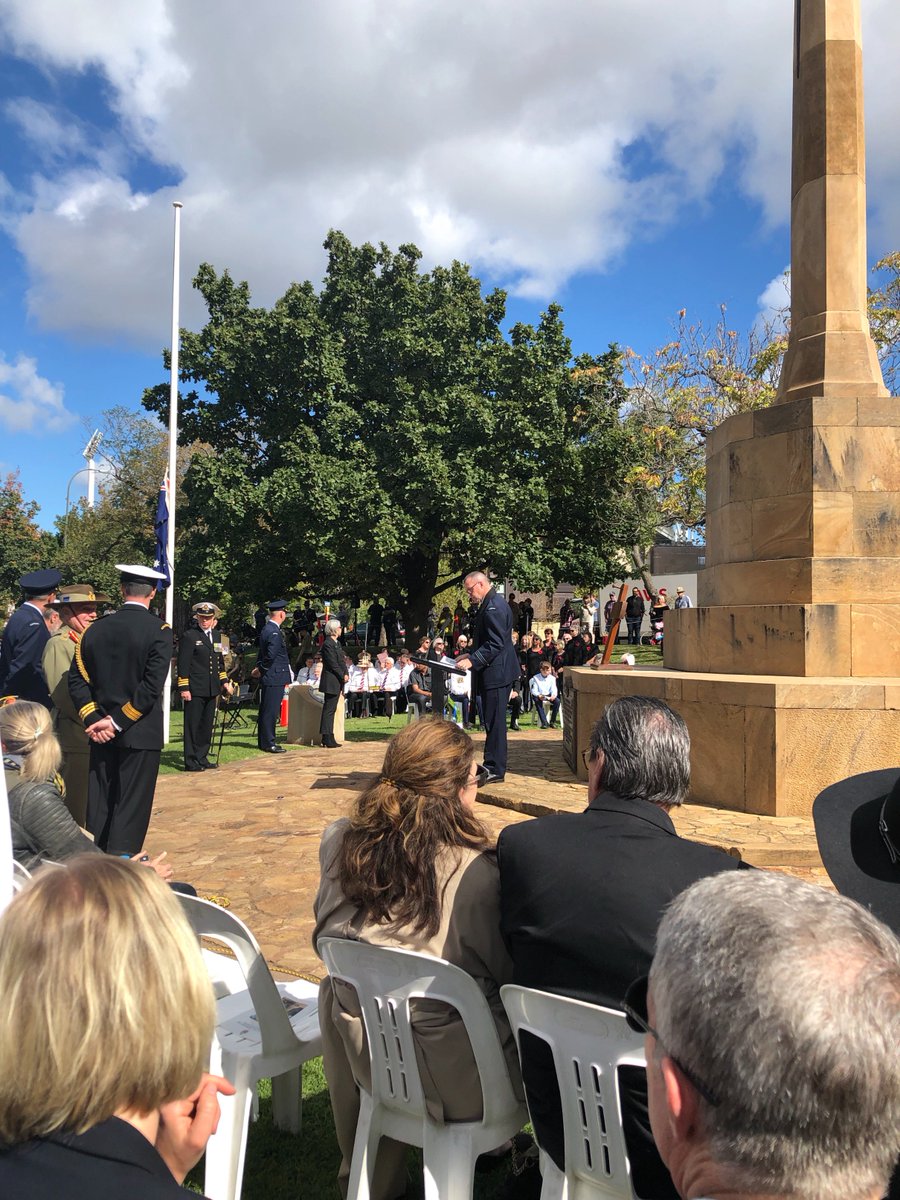 #AnzacDay ceremonies continue at the Cross of Sacrifice and Stone of Remembrance at the Women's War Memorial in #Adelaide. Such an important day for #SouthAustralians, #Australians and #NewZealanders to remember and honour all who served and fell. #AnzacDay2019